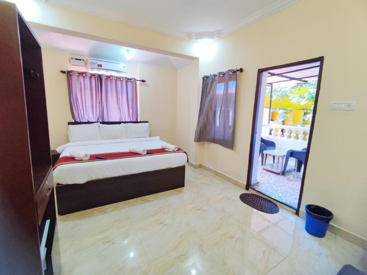 Hotel Candolim Aloft Bagian luar foto